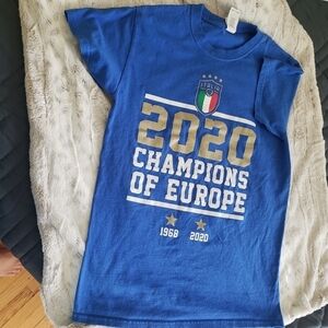 Guildan Youth/Men 2020 Italian T-Shirt Champions of Europe Small Men/XL …